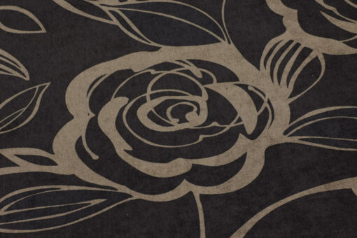 Fabric Store - Ύφασμα εμπριμέ μαύρο με μπεζ λουλούδι, με φάρδος 1.40m. Εξαιρετικής ποιότητας, σε τιμή προσφοράς για ταπετσαρίες επίπλων στο σπίτι ή τους επαγγελματικούς σας χώρους.